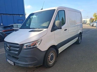 MERCEDES-BENZ SPRINTER 215 2.0 CDI VAN R1 F WD