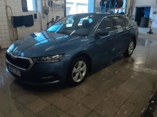 SKODA OCTAVIA 2.0 TDI AMBITION 5D 7DSG 110KW