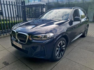 BMW IX3 80KWH AUTO