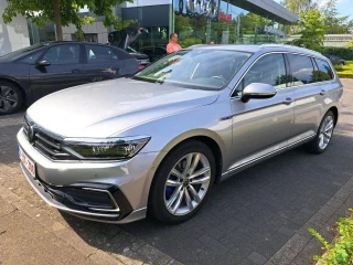 VOLKSWAGEN PASSAT VARIANT 1.4 TSI MSQ GTE BUSINESS