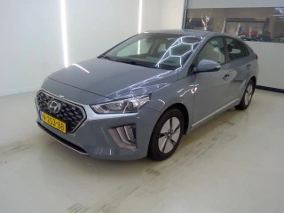 HYUNDAI Ioniq 1.6 GDI Blue HEV i-Motion 5d