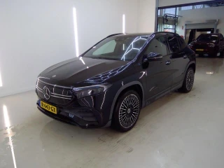 MERCEDES-BENZ EQA 250 Business Solution AMG auto 5d