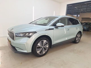 SKODA Enyaq iV 80 5d