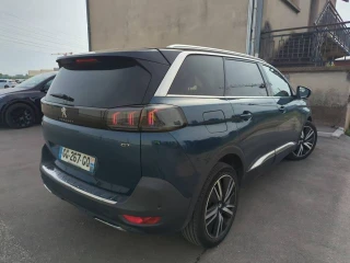 PEUGEOT 5008 1.6 PureTech 180ch S&S GT Pack EAT8
