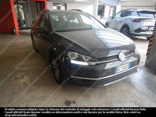 VOLKSWAGEN GOLF VARIANT 1.6 TDI Business BMT SW 5-door (Euro 6.2)