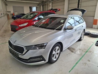 SKODA OCTAVIA 2.0 Tdi 115 Ps Style Combi Dsg 85KW