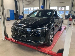 MERCEDES-BENZ EQA 250 UA!'