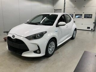 TOYOTA YARIS 1,5 Hybrid 116 HK AUT H3 UA!