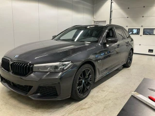 BMW Series 5 530e Touring M Sport UA!'