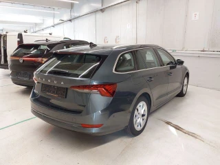 SKODA OCTAVIA 1.5 TSI ACT 110KW PREMIUM COMBI