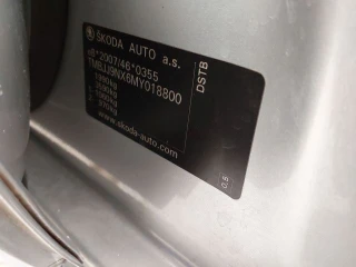 SKODA OCTAVIA 2.0 TDI 110KW PREMIUM COMBI DSG