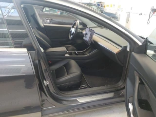 TESLA MODEL 3 LONG RANGE 4WD AUTO
