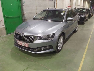 SKODA SUPERB COMBI 2.0 CRTDI 90KW DSG7 STYLE