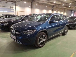 MERCEDES-BENZ GLA 1.3 250 E DCT LUXURY LINE