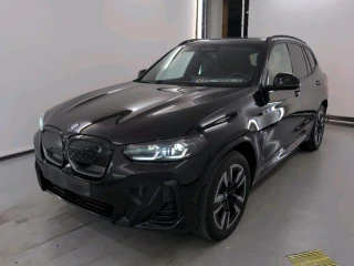 BMW IX3 80KWH AUTO
