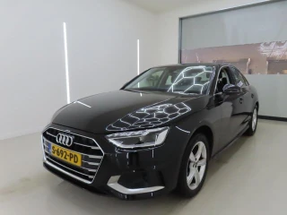 AUDI A4 Limousine 35 TFSI S tronic Advanced Edition 4d