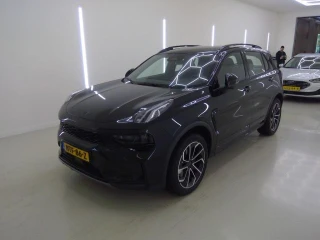 LYNK & CO 01 1.5 206kW PHEV Core 5d