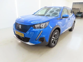 PEUGEOT e-2008 Allure EV 50kWh 136