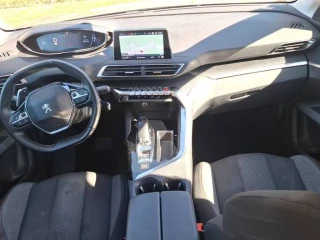 PEUGEOT 5008 1.5 BlueHDi 130ch S&S Active Business EAT8