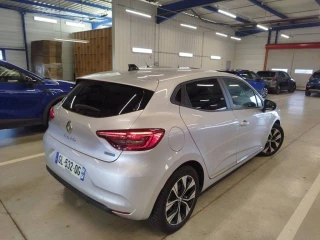 RENAULT CLIO Clio Réversible 1.6 E-Tech full hybrid 145 Evolution