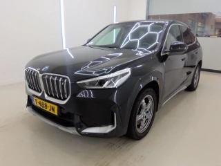 BMW iX1 xDrive30 Launch Edition xLine 5d