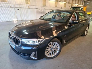BMW SERIE 5 Série Touring 530eA xDrive 292ch Luxury Steptronic