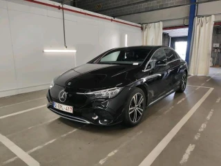 Mercedes EQE