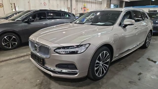 Volvo V90 Plug-in Hybrid