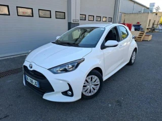 Toyota YARIS HYBRIDE