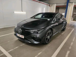 Mercedes EQE