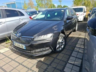 Skoda SUPERB COMBI break HYB