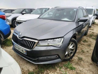 Skoda SUPERB COMBI break