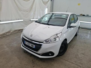 Peugeot 208 AFFAIRE societe