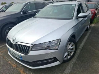 Skoda SUPERB COMBI break