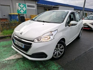 Peugeot 208 AFFAIRE societe