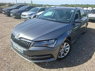 Skoda SUPERB COMBI break