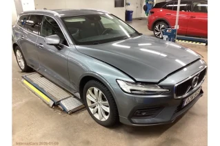 Volvo V60 B4 DIESEL MOMENTUM ADVANCED SE P-SUPPORT 197HP