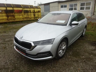 Skoda OCTAVIA 2.0 TDI 110KW STYLECOMBI DSG