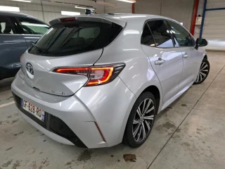 Toyota COROLLA Corolla 122h Design