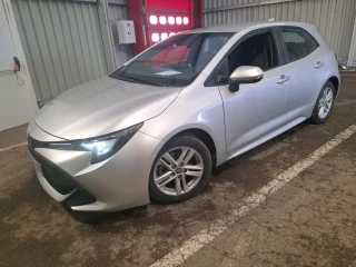 Toyota Corolla 122h Design