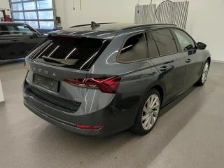 Skoda Octavia 2.0 TDI 110KW  Kombi DSG