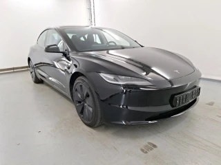 Tesla Model 3 Long-Range Dual Motor 4WD