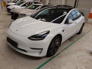 Tesla Model 3 Long-Range Dual Motor 4WD
