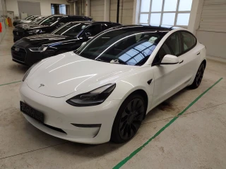 Tesla Model 3 Long-Range Dual Motor 4WD