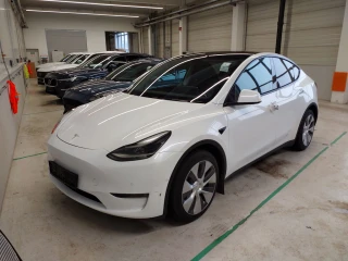 Tesla Y 75KWH  AUTO 4WD