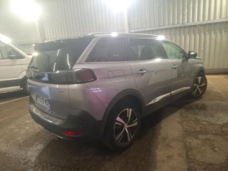 Peugeot 5008 1.6 PureTech 180ch