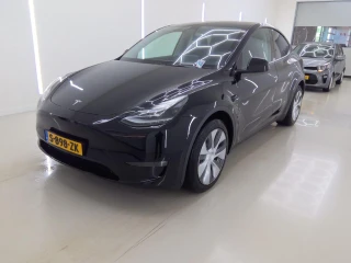Tesla Y Model Long Range AWD
