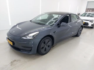 Tesla Model 3 Standard Range Plus RWD