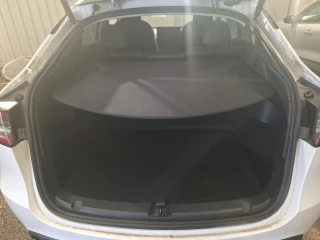 Tesla Y Model Long Range AWD