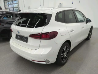 BMW Series 2 218d Active